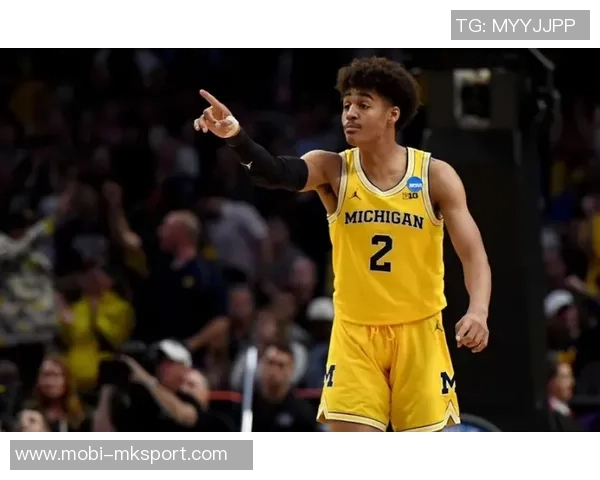 科尔盛赞56号秀威尔理查德学习能力强前途无限潜力巨大